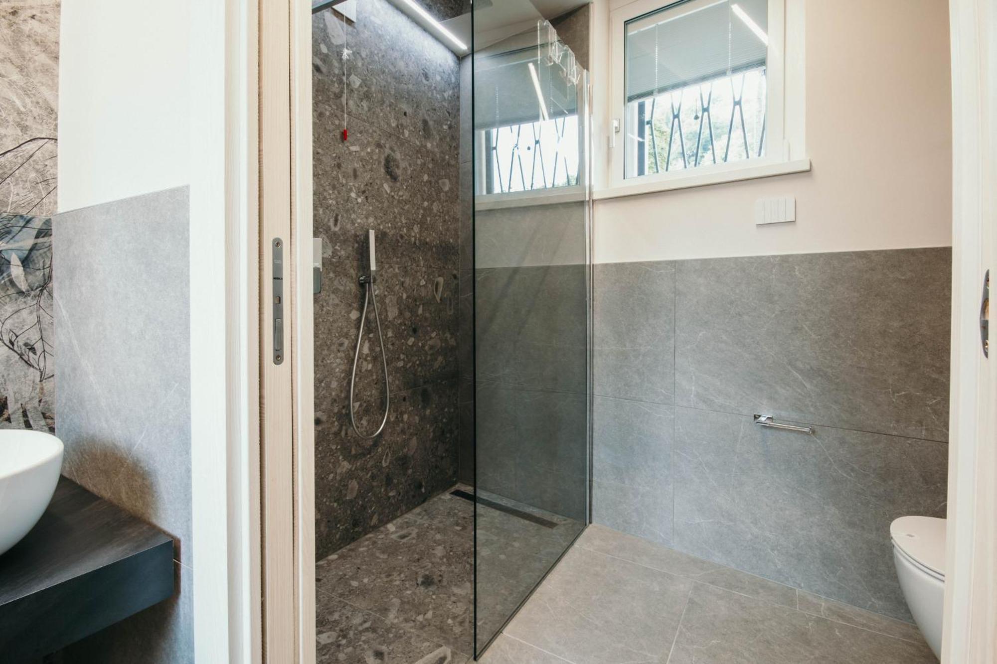 Gio Leo Guest House لسا المظهر الخارجي الصورة